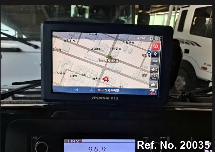  Hyundai / New County Stock No. 20035